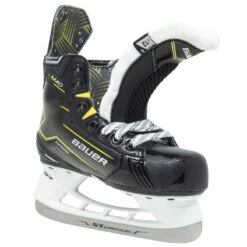 Bauer Supreme M40 Hockey Skates - Youth (2024) -Hockeyvancouver Bauer Hockey Skates Bauer Supreme M40 Youth Hockey Skates 2024 13.5
