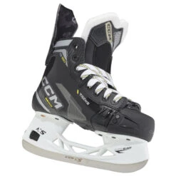 CCM Tacks AS 580 Hockey Skates - Junior 8 CCM Tacks AS 580 Hockey Skates - Junior -Hockeyvancouver CCM Hockey Ice Skates CCM Tacks AS 580 Hockey Skates Junior Regular Black
